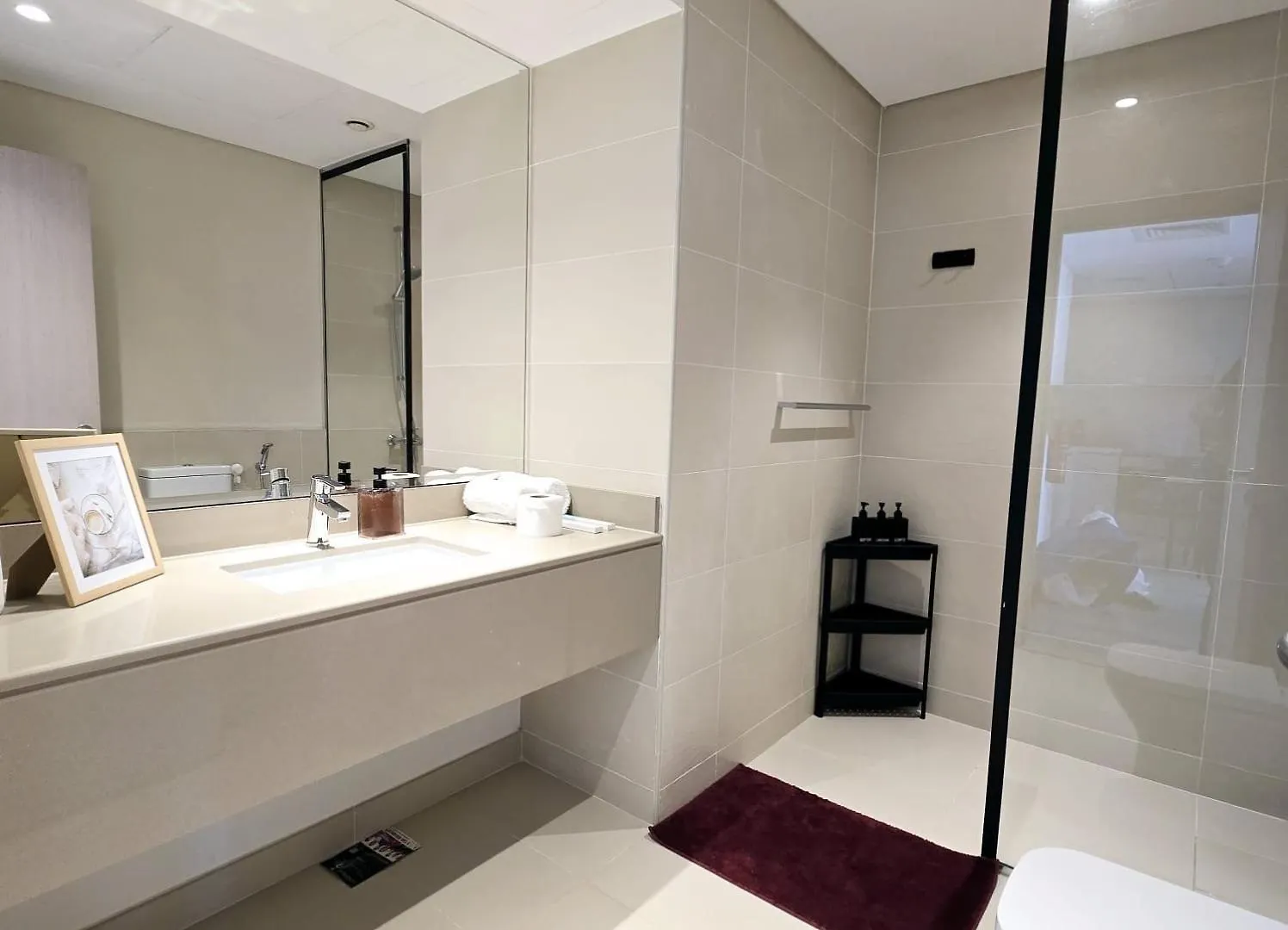 아부다비 Camellia 1Br Waters Edge Yas Island Theme Parks 아파트